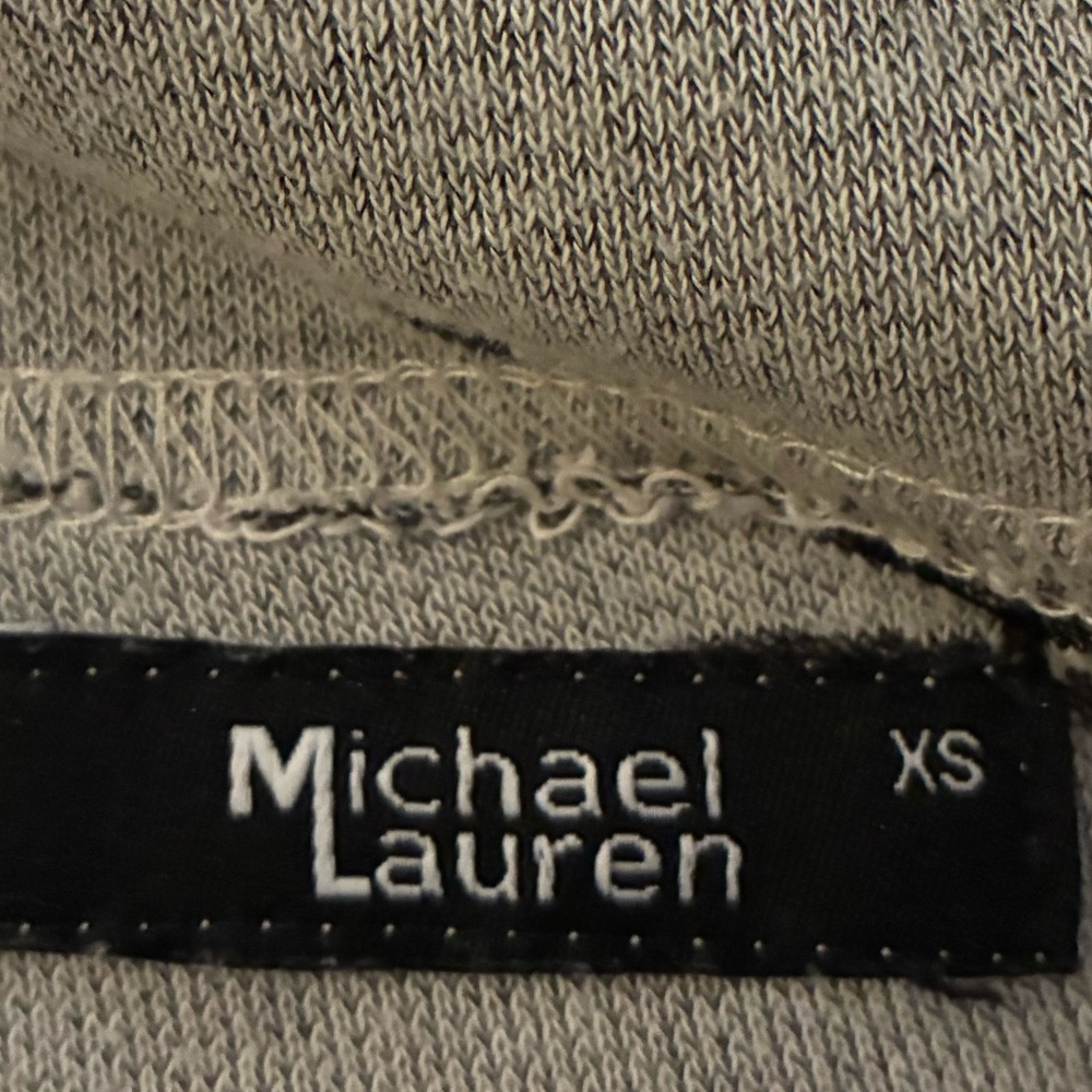 Michael Lauren Gray and Black Seeater